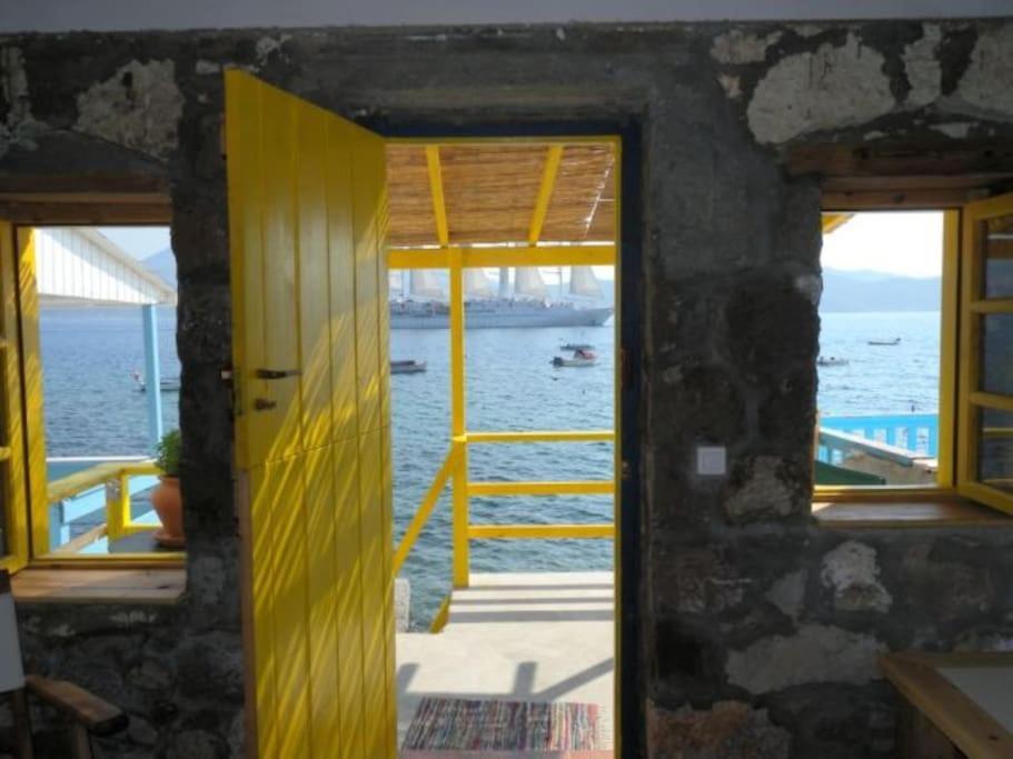 The Yellow Boat House Klima  Eksteriør bilde
